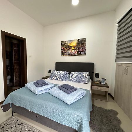 Studio Apartment In Old Town- With Parking Mostar Kültér fotó